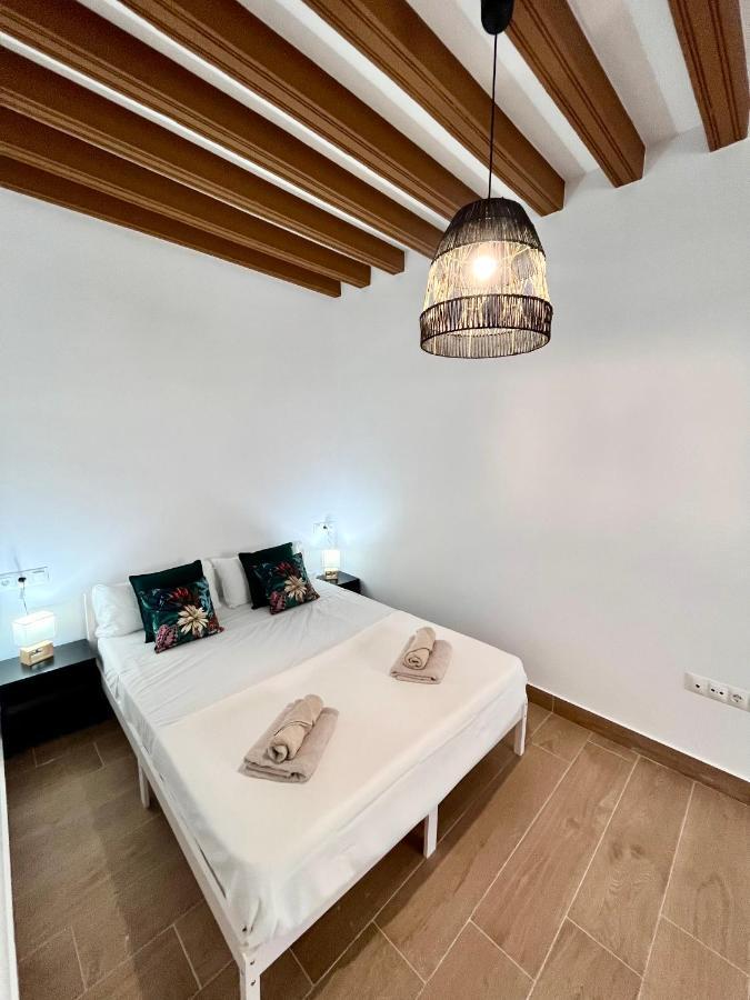 Gatu Premium Villa Flamenca , Preferente Mayores De 25 Anos Y Familias Кадис Экстерьер фото